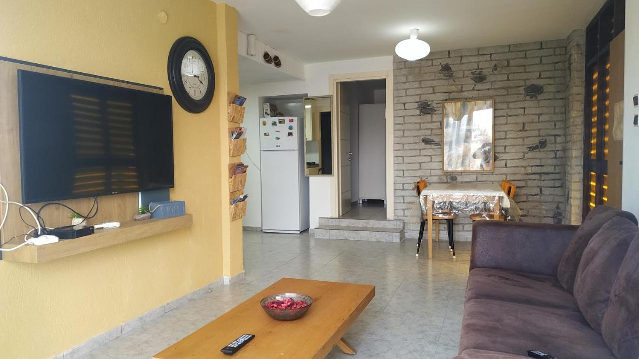 Adi Arad Exterior foto